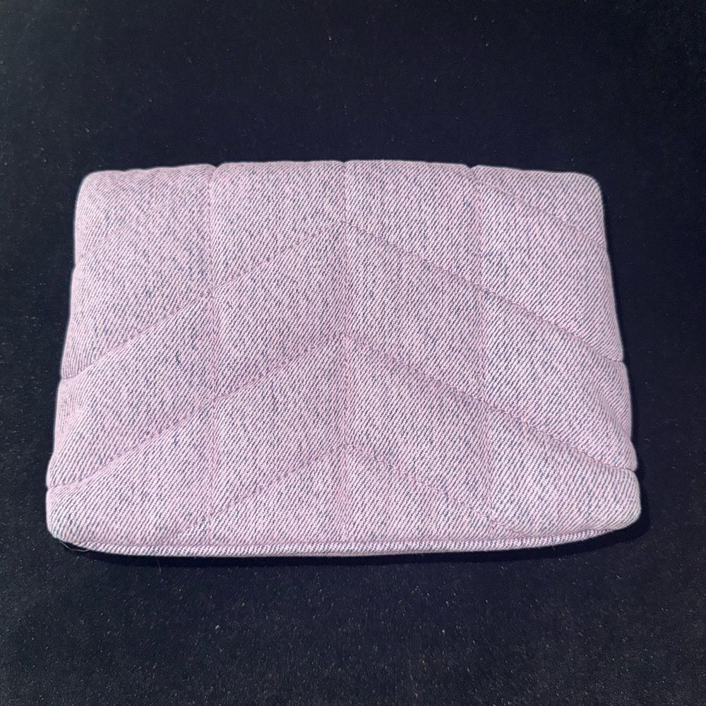 Brand new Yves Saint Laurent Purple Quilted Women's Clutch w/ card holder denim - Picture 7 of 10